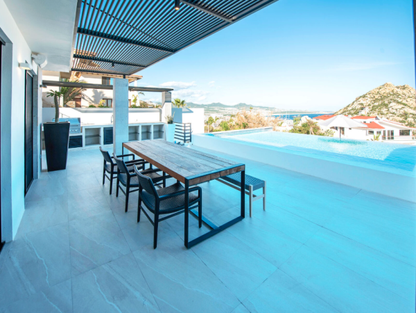 Luxurious 6-Bedroom Villa in Pedregal, Cabo San Lucas